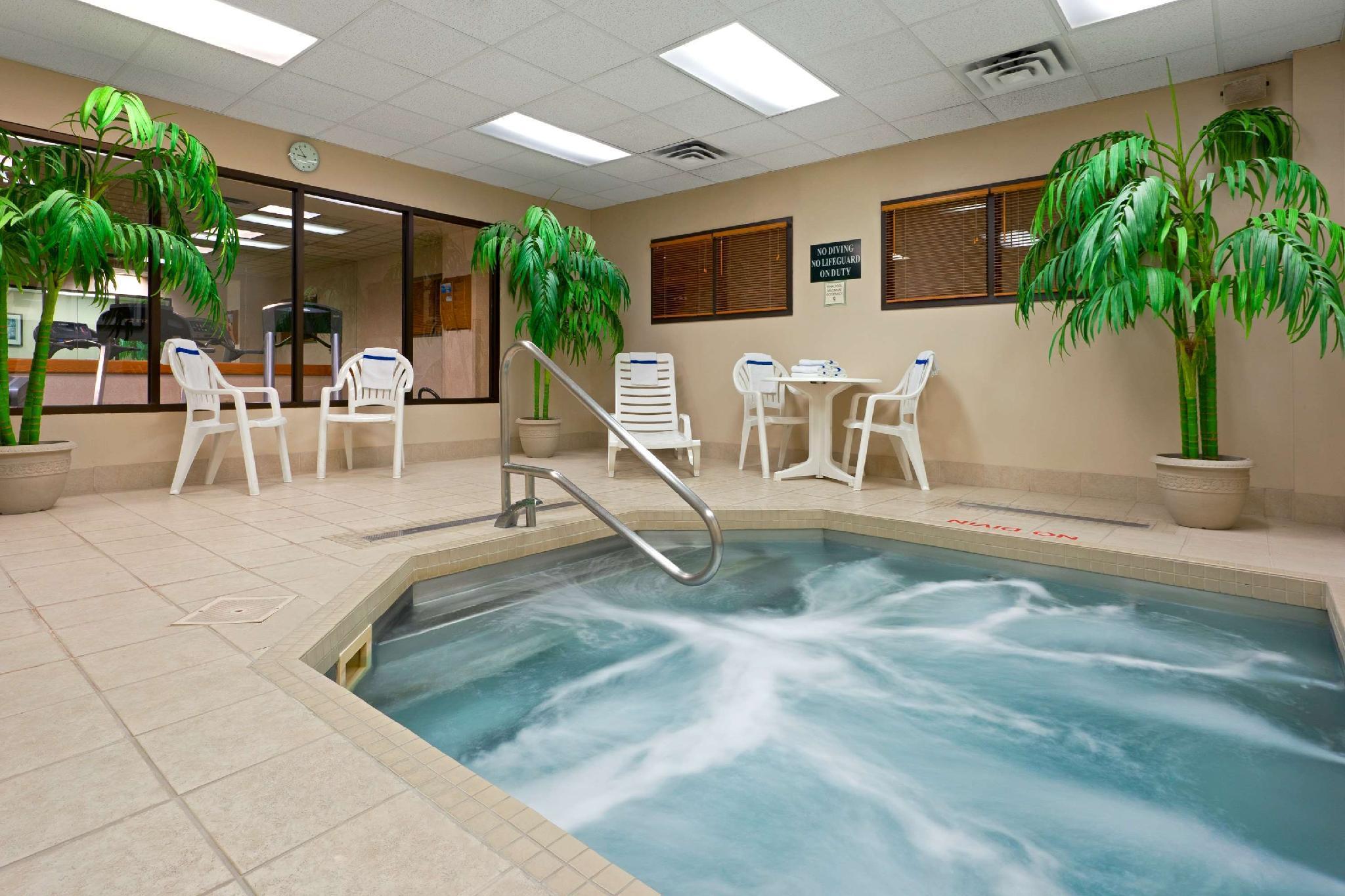 La Quinta By Wyndham Garden City Exterior foto